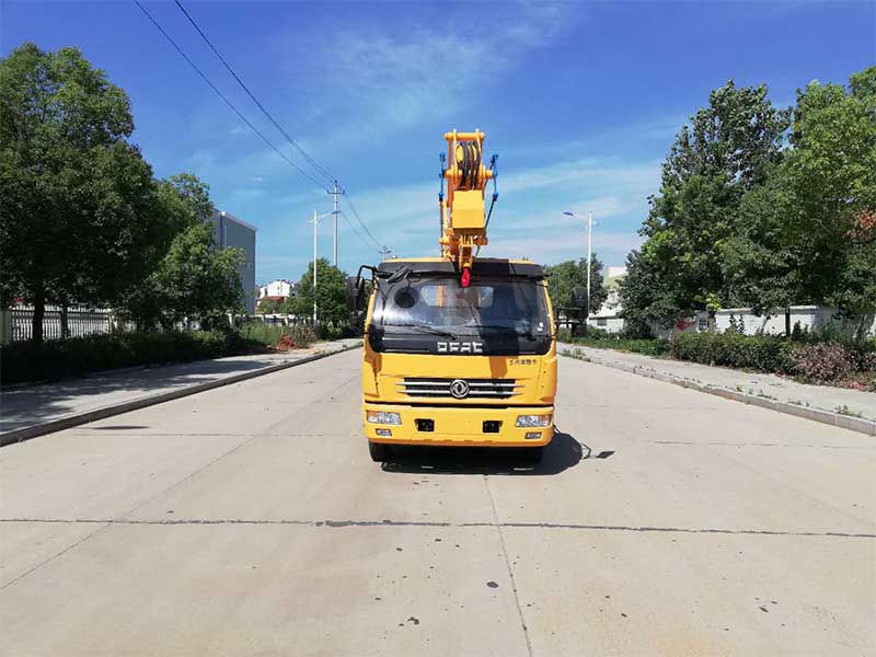 東風單排18米高空作業(yè)車